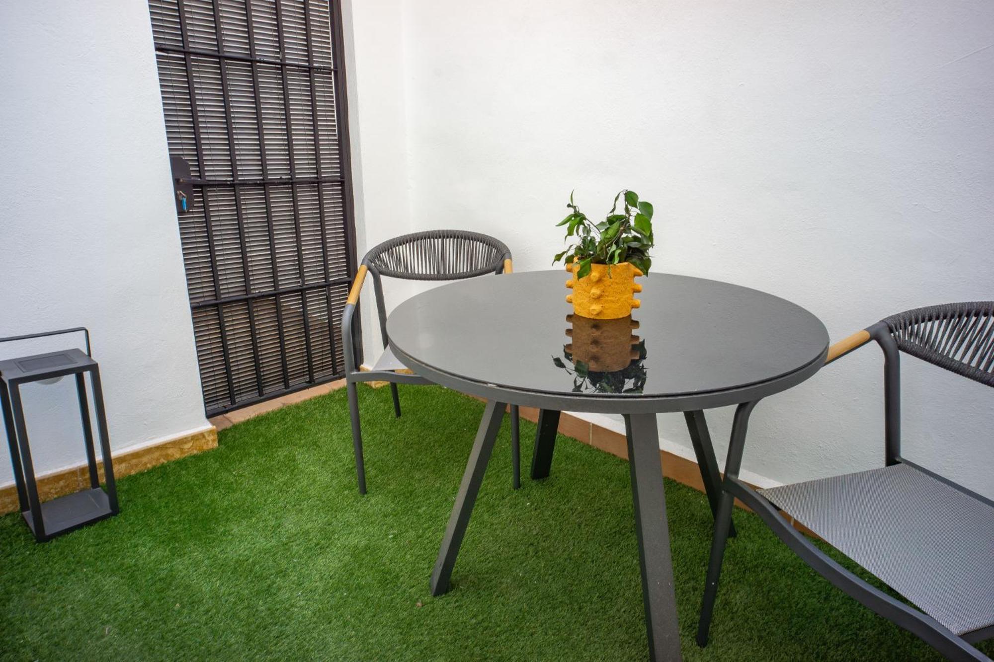 Bubu - Apartamentos En El Centro Малага Екстер'єр фото