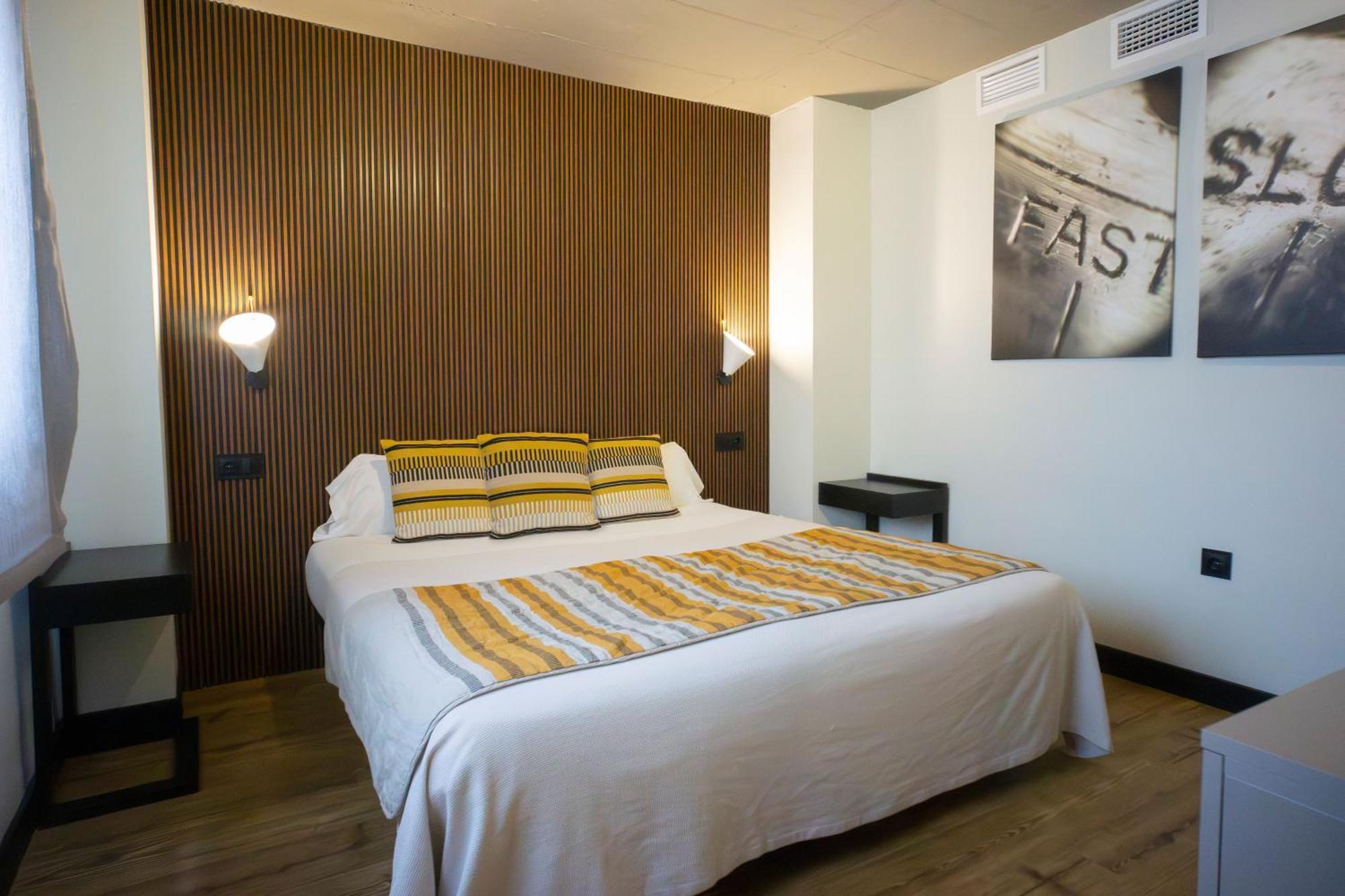 Bubu - Apartamentos En El Centro Малага Екстер'єр фото