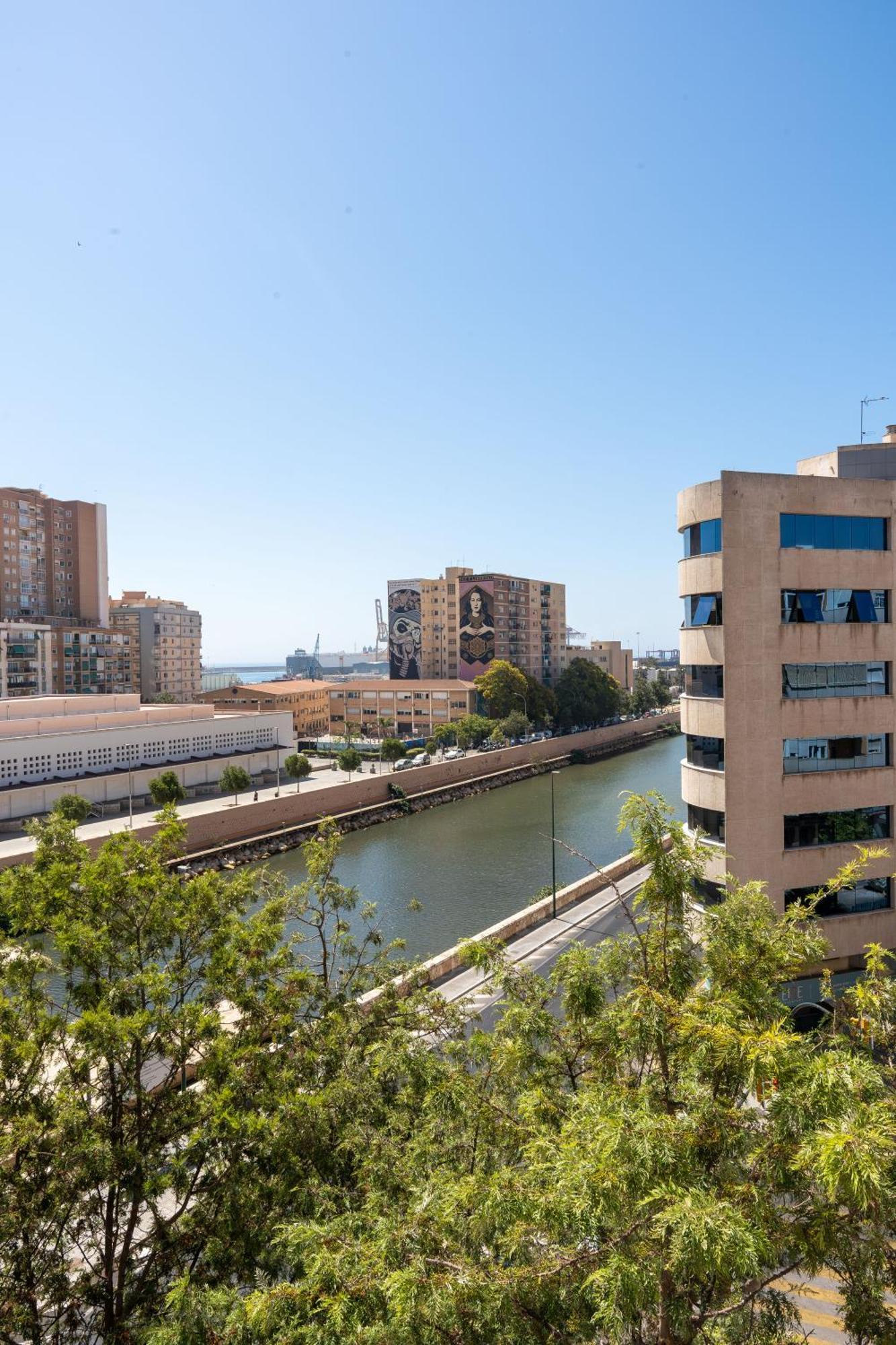 Bubu - Apartamentos En El Centro Малага Екстер'єр фото
