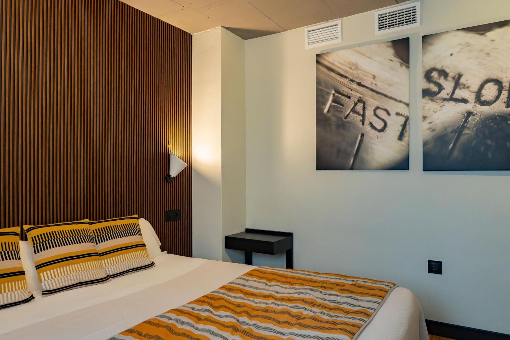 Bubu - Apartamentos En El Centro Малага Екстер'єр фото