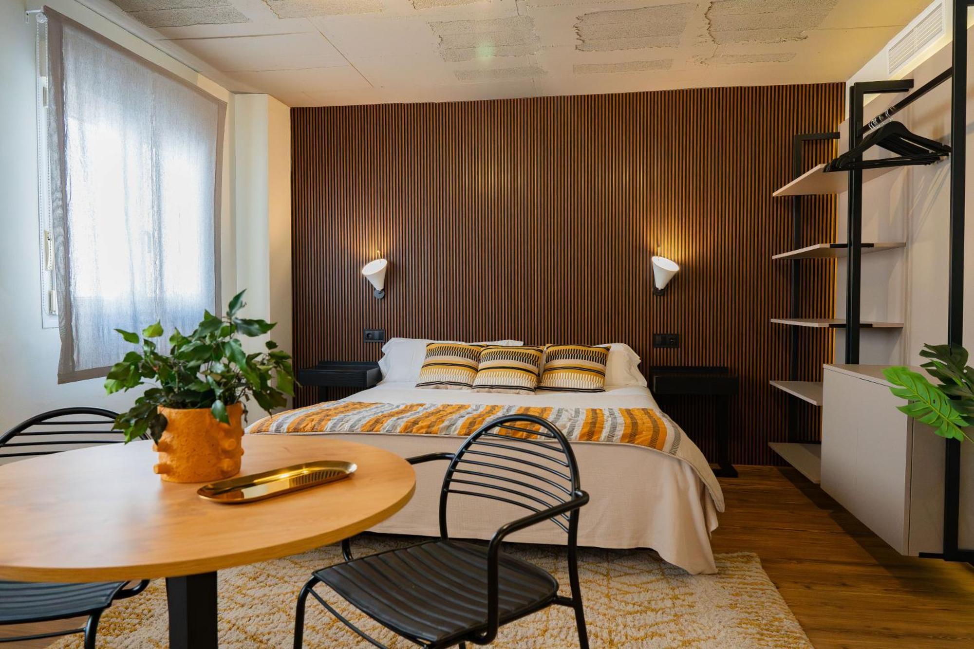 Bubu - Apartamentos En El Centro Малага Екстер'єр фото
