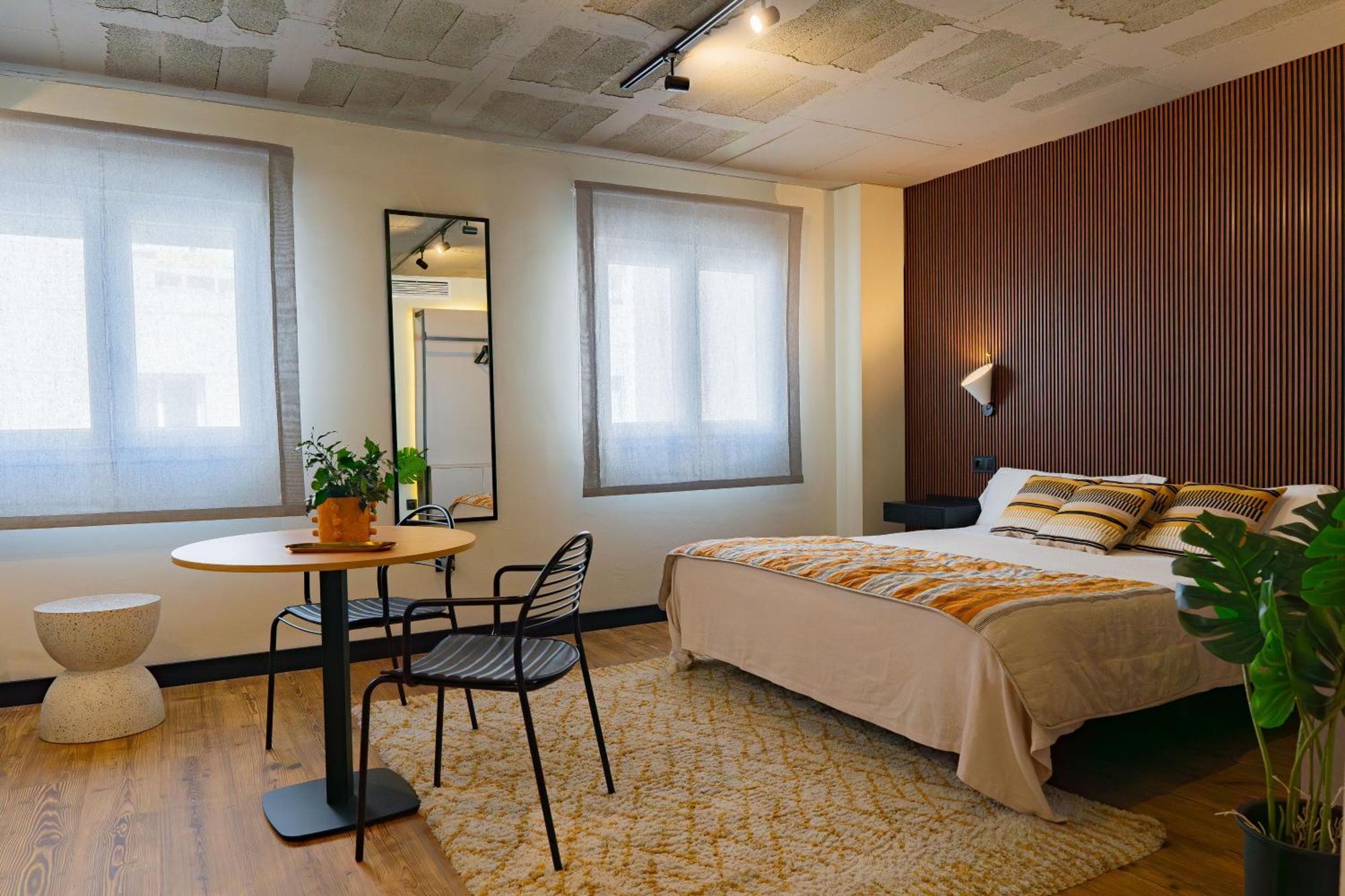 Bubu - Apartamentos En El Centro Малага Екстер'єр фото